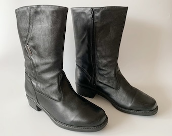 Vintage Y2K Damen Winterstiefel, schwarze Lederstiefel Größe EUR 40 UK 7 1/2 US 9 1/2, warm gefütterte Stiefel, klobige Stiefeletten, mittelkalbige Schneestiefel