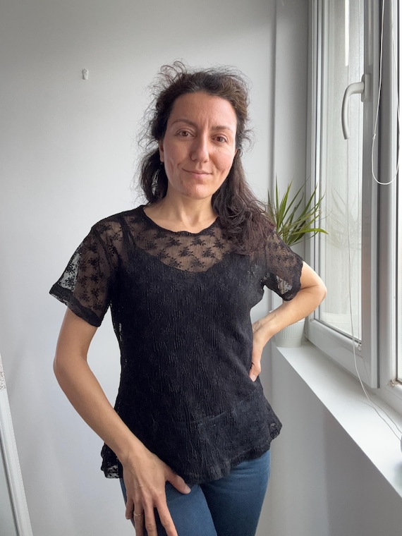 Y2K Black Lace Top, Textured Floral Sheer Blouse, 90s Goth Grunge Mesh Top, Vintage Wearhouse See Through Layering Top Whimsigoth Size L