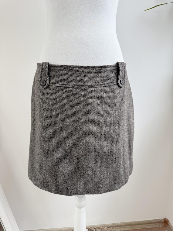Vintage 90s Y2K Taupe Grey 60% Wool Blend Tweed Mini Skirt, Size EUR 42 / L A-Line Silhouette, Classic Minimalist Retro Style Winter Skirt