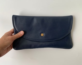 Vintage Navy Blue Clutch Purse, Dark Blue Faux Leather Bag, Small Evening Envelope Purse, Minimalist Pouch, 80s Handbag, Retro Clutch Wallet