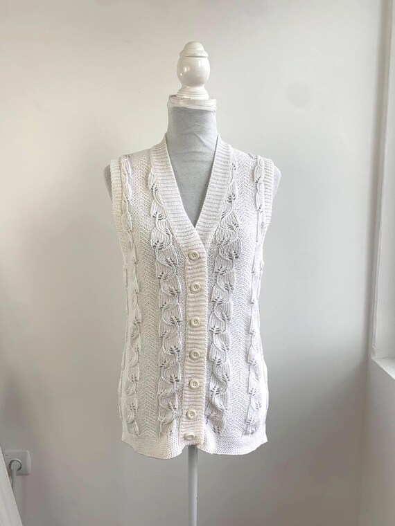 Vintage Quimo of Denmark Cable Knit Vest, Off White Chunky Knitted V-Neck Sweater, 70s 80s Mod Sleeveless Top, Lace Knitwear Oversized M/L