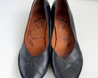 Zapatos de tacón bajo de bloque Jana de piel negra, anchos y cómodos, talla UK 6H EU 39, calzado de tacón cómodo de estilo vintage para mujer, fabricado en Alemania.