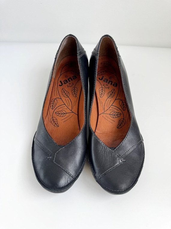Jana Black Leather Low Block Heel Pumps, Wide Comfortable Court Shoes UK 6H EU 39, Vintage Comfort Heel Footwear Women Made in Germany