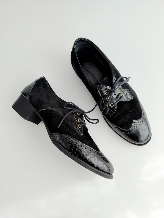 Vintage Y2K Black Oxford Shoes for Women EU 38 UK 5 US 7, Suede Lace Up Shoes, Patent Leather Shoes, Tie Up Wingtip Shoes, Block Heel Flats