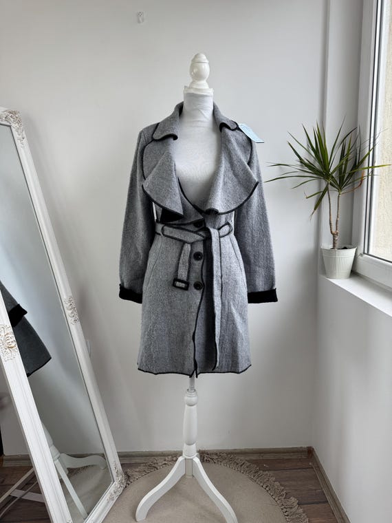 Vintage Y2K Grey Pure Wool Midi Coat for Women Size M, Felted Wool Jacket, Black Trim Ruffled Shawl Collar Longline Blazer, Belted Coatigan