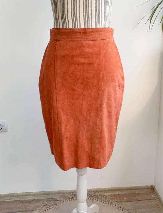 Vintage 90s Real Suede Leather Pencil Skirt for Women Size S, Salmon Orange Soft Suede Mini Skirt, Boho Hippie Grunge Above the Knee Skirt