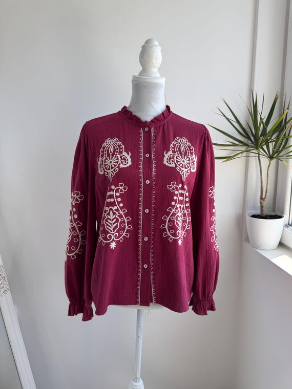 Boho Embroidered Cotton Blouse Burgundy Red Folk Peasant Shirt Long Sleeve Ruffle Collar Gypsy Top Kilky Romantic Victorian Cottagecore