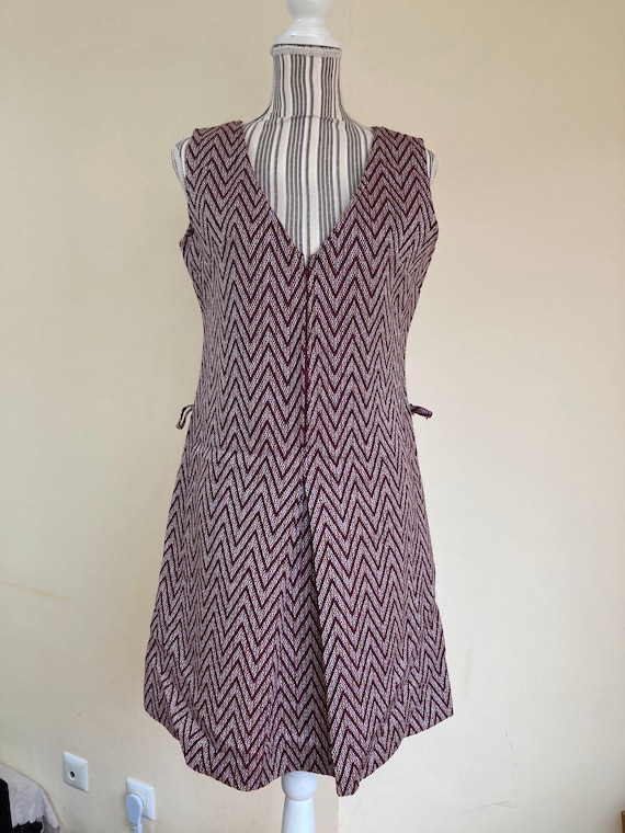 Vintage 70s 80s A Line Midi Dress for Women Size L, Warm V Neck Sleeveless Dress, Front Zip Fall Winter Dress, Burgundy Wool Blend Mod Dress