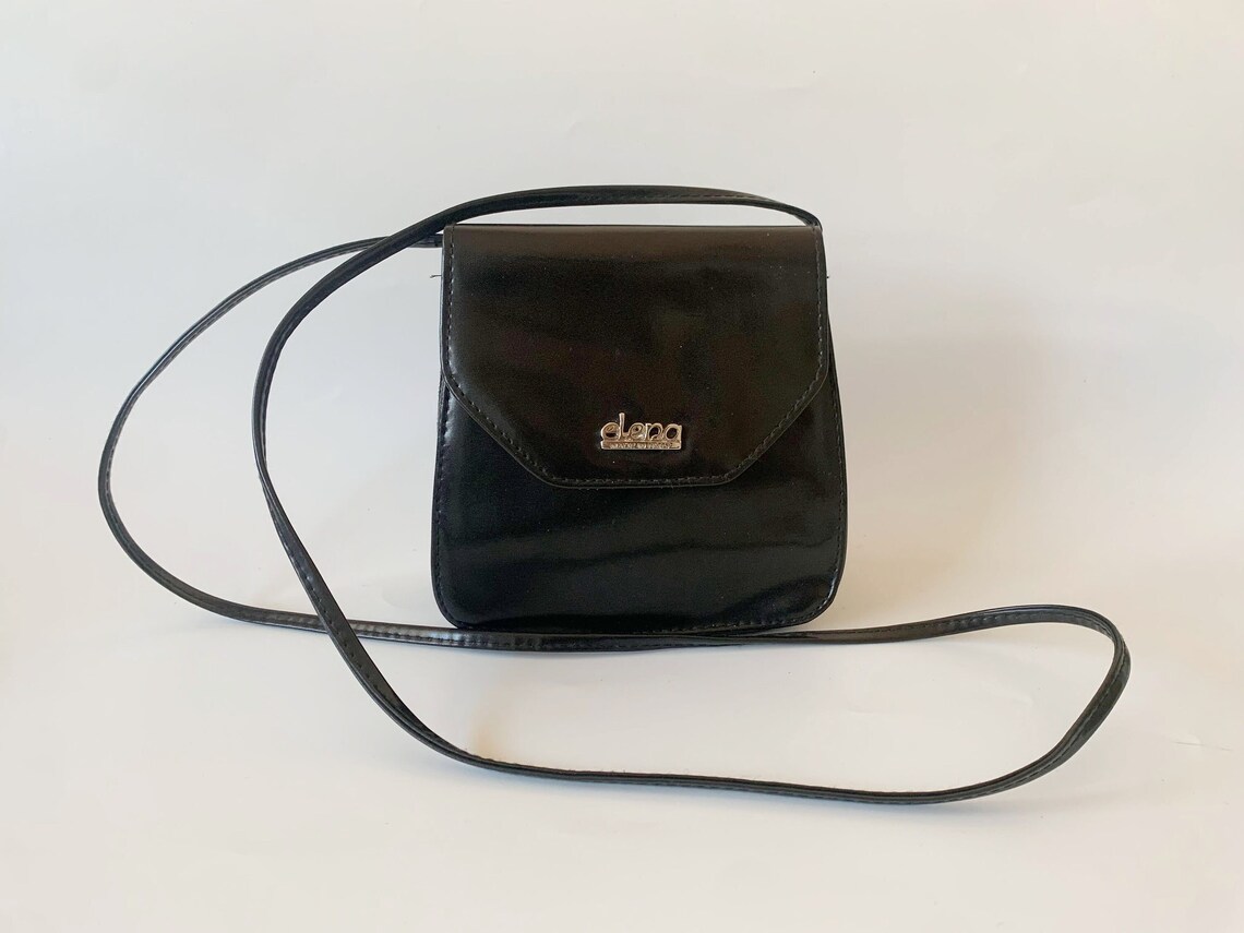 Small Black Crossbody Bag for Women, Vintage 90s Faux Leather Satchel, Vegan Leather Shoulder Purse, Vinyl Mini Handbag, Tiny Messenger, foto 1 di 5