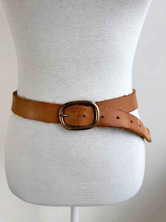 Vintage Brown Leather Belt for Women 75 - 92 cm/ 29 - 36", Unisex Jeans Belt, 90s Camel Brown Belt, Antique Silver Buckle Leather Waist Belt