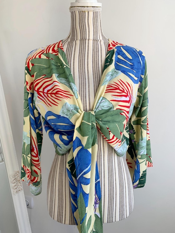 Vintage 90s Floral Tie Up Crop Top Size M L, Tropical Cropped Kimono Shirt with Half Sleeves, Tie Front Wrap Blouse, Summer Beach Clothes