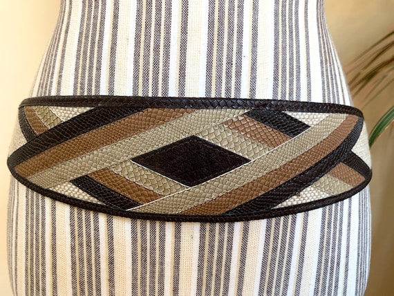 Vintage 80s Wide Waistband Belt for Women, Real Leather Belt with Faux Leather Patchwork Applique, Brown Melange Corset Belt, Statement Belt