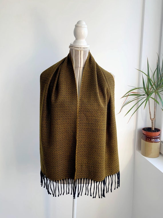 Vintage Geometric Neck Scarf, Olive Green Men's Acrylic Wool Scarf, Mustard Unisex Scarf, Long Fringed Scarf, Warm Cosy Retro Winter Scarf