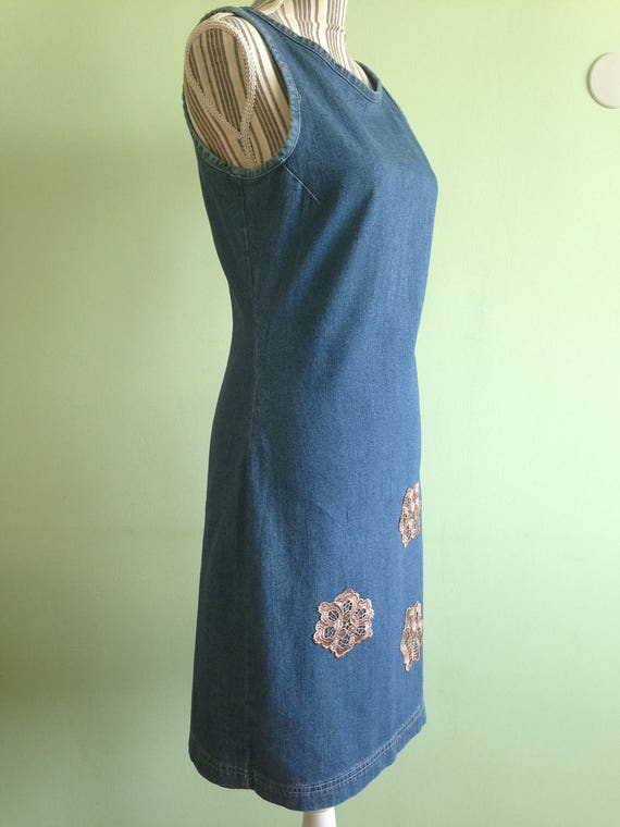 Denim Blue Fitted Midi Dress, Sleeveless Jeans Dress, Cotton Dress for Women, Floral Applique Casual Apron Dress, Spring Chambray Dress S