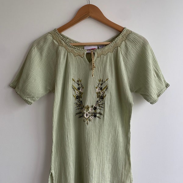 Sage Green Floral Embroidery Top Size S, Indian Crepe Cotton Shirt, Gypsy Peasant Lightweight Gauze Blouse, Summer Festival Boho Top