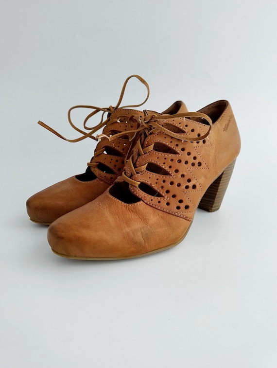 Vintage Tamaris Lace Up High Heel Pumps EUR 38 UK 5 US 7, Retro Hollow Out Ankle Booties, Kitten Heel Marry Janes, Camel Leather Oxfords