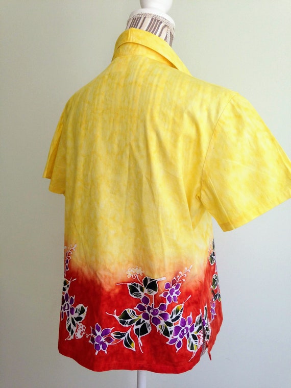 Stamped Floral Shirt in Yellow and Orange, Vintag… - image 6