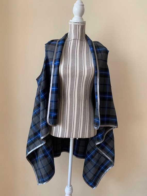 Blue Grey Checkered Loose Vest for Women Size L, Longline Open Front Sleeveless Cardigan with Pockets, Spring Summer Light Relaxed Fit Top