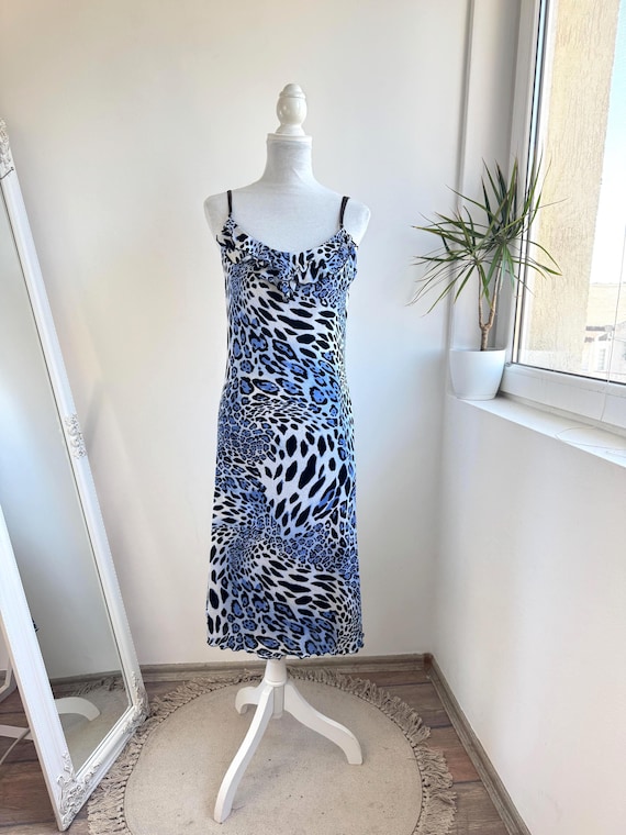 French Vintage Blue Leopard Slip Dress, 90s Animal Print Ruffle Neck Midi Dress Spaghetti Strap Y2K Cheetah Pattern Stretch Dress Size M