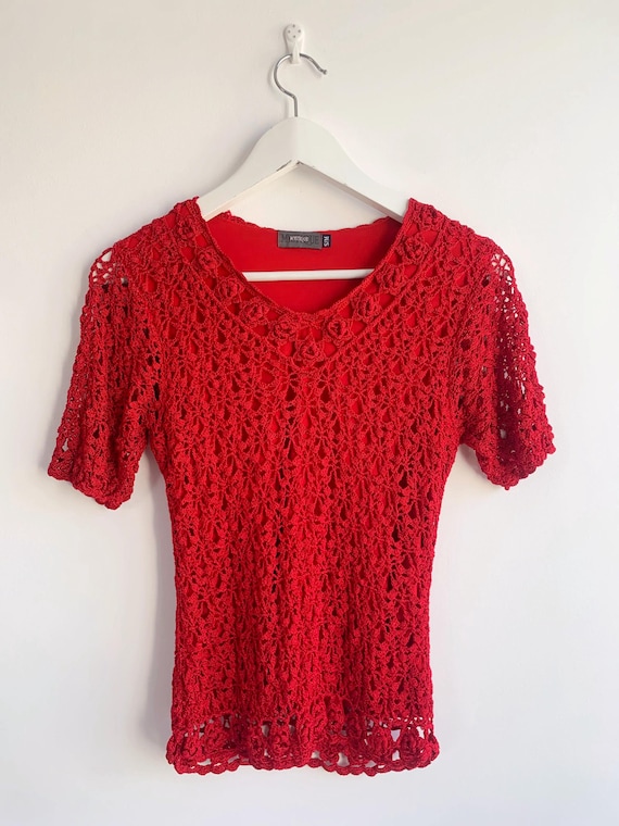 Vintage Y2K Red Crochet Top Size S, Romantic Rose Lace Blouse, Short Sleeve Knit Sweater, 90s Boho Mesh Top, Gothic Red Floral T Shirt