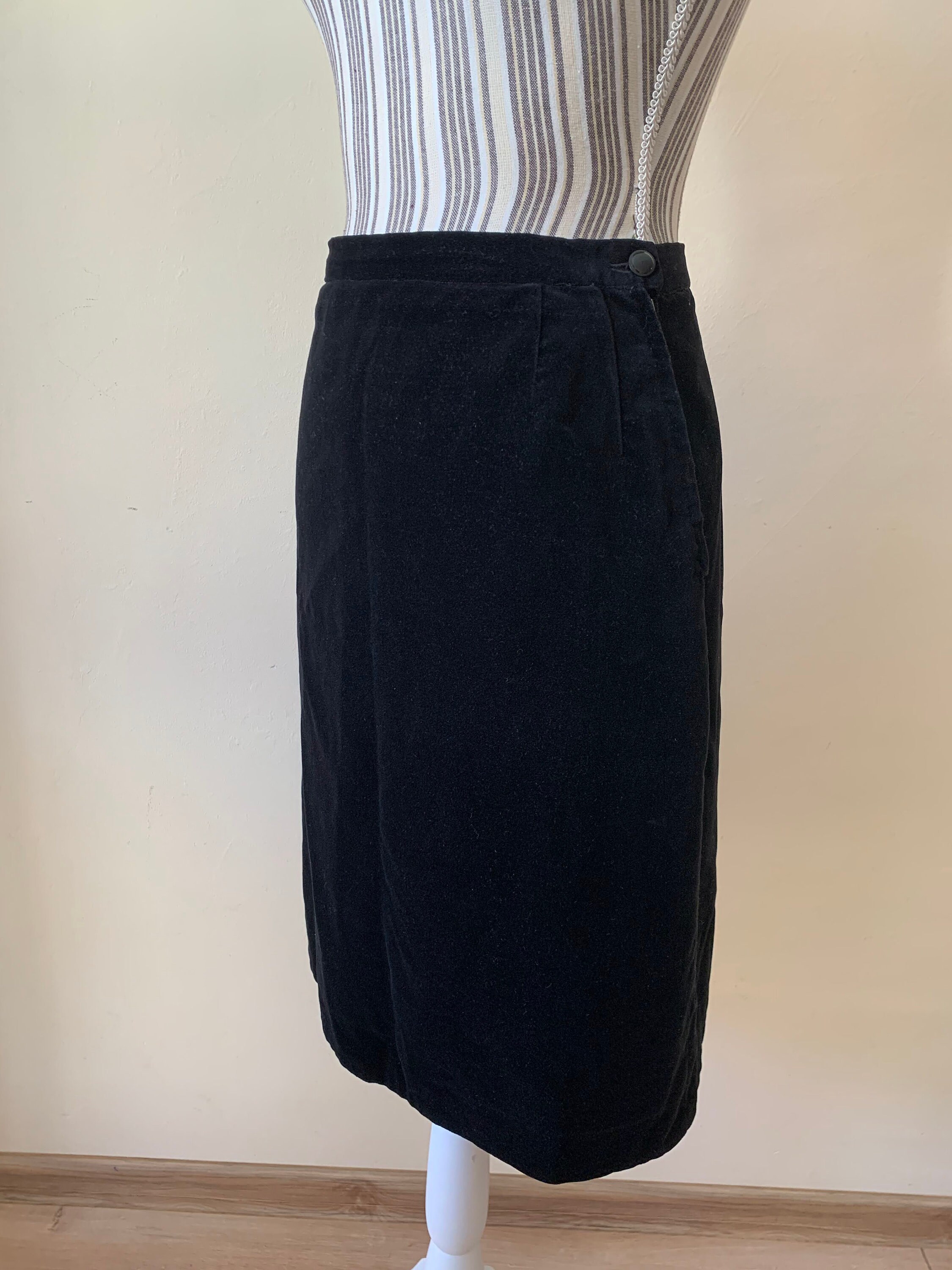 Black a line pencil skirt hot sale