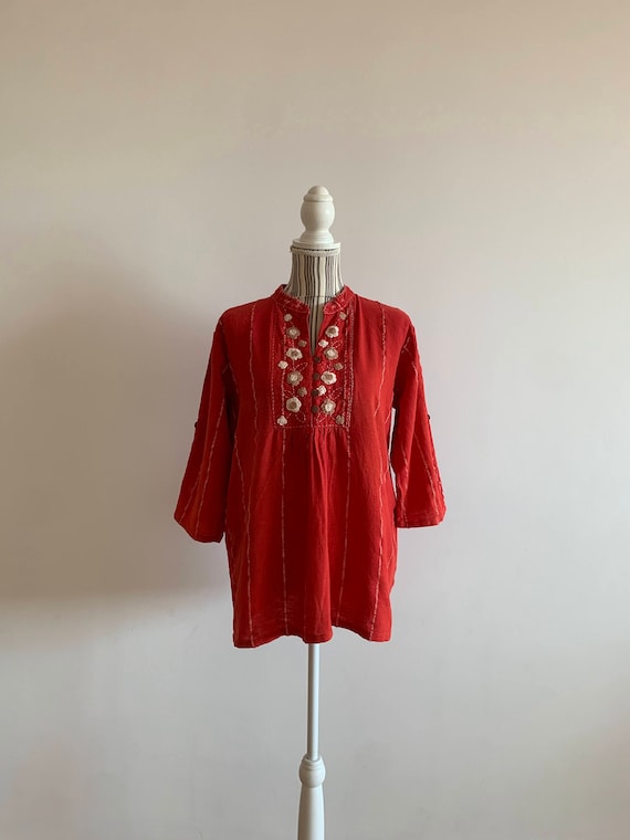 Vintage Red Embroidered Shirt for Women Size M L, Crochet Applique Boho Hippie Half Button Loose Fit Top, 3/4 Roll Sleeve Cotton Blouse