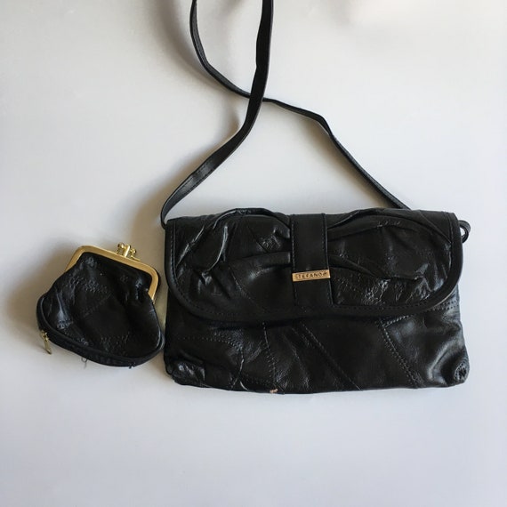 Rectangular Plain Pattern Casual Type With Zipper Closure Black Color Soft  Leather Clutch Bag With Inner Synthetic Inner at Best Price in Mumbai |  Aquaexim