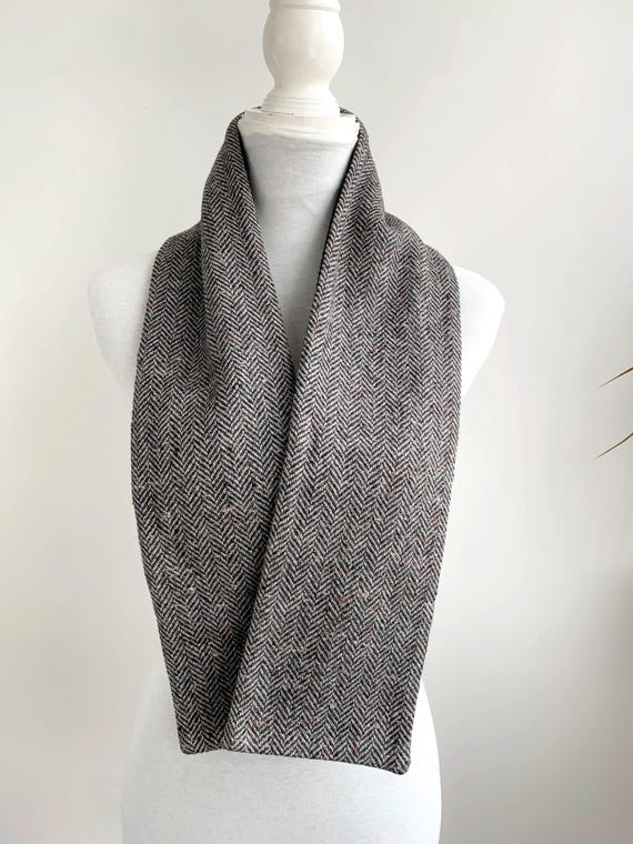 Vintage Herringbone Wool Scarf for Men or Women, Unisex Soft Tweed Scarf, Grey Black White Neck Warmer, Fleece Lined Mod Winter Coat Scarf