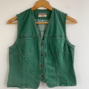 Vintage Green Denim Vest, 90s Cropped Jean Vest, Moss Green Sleeveless Jacket, Button-Front Western Waistcoat, Acid Wash Vest, Women's Large