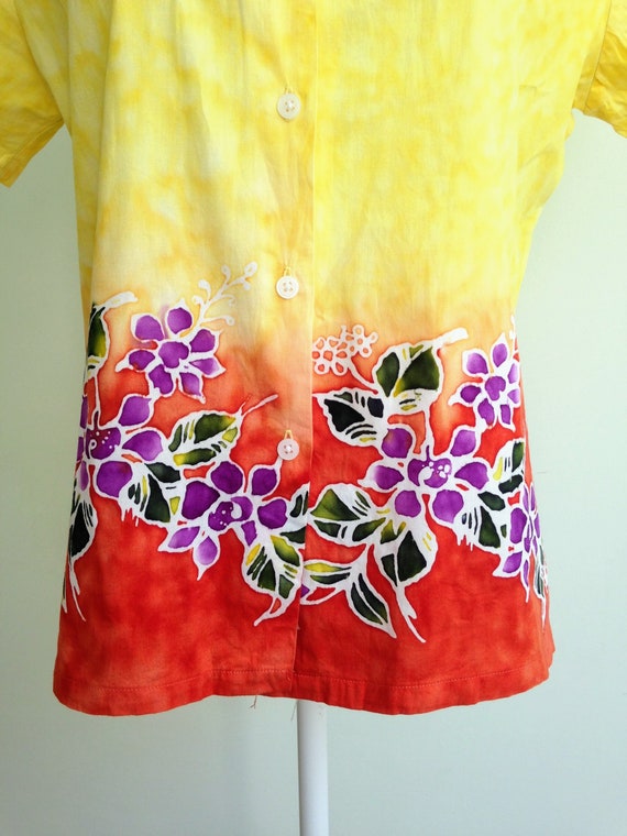 Stamped Floral Shirt in Yellow and Orange, Vintag… - image 3