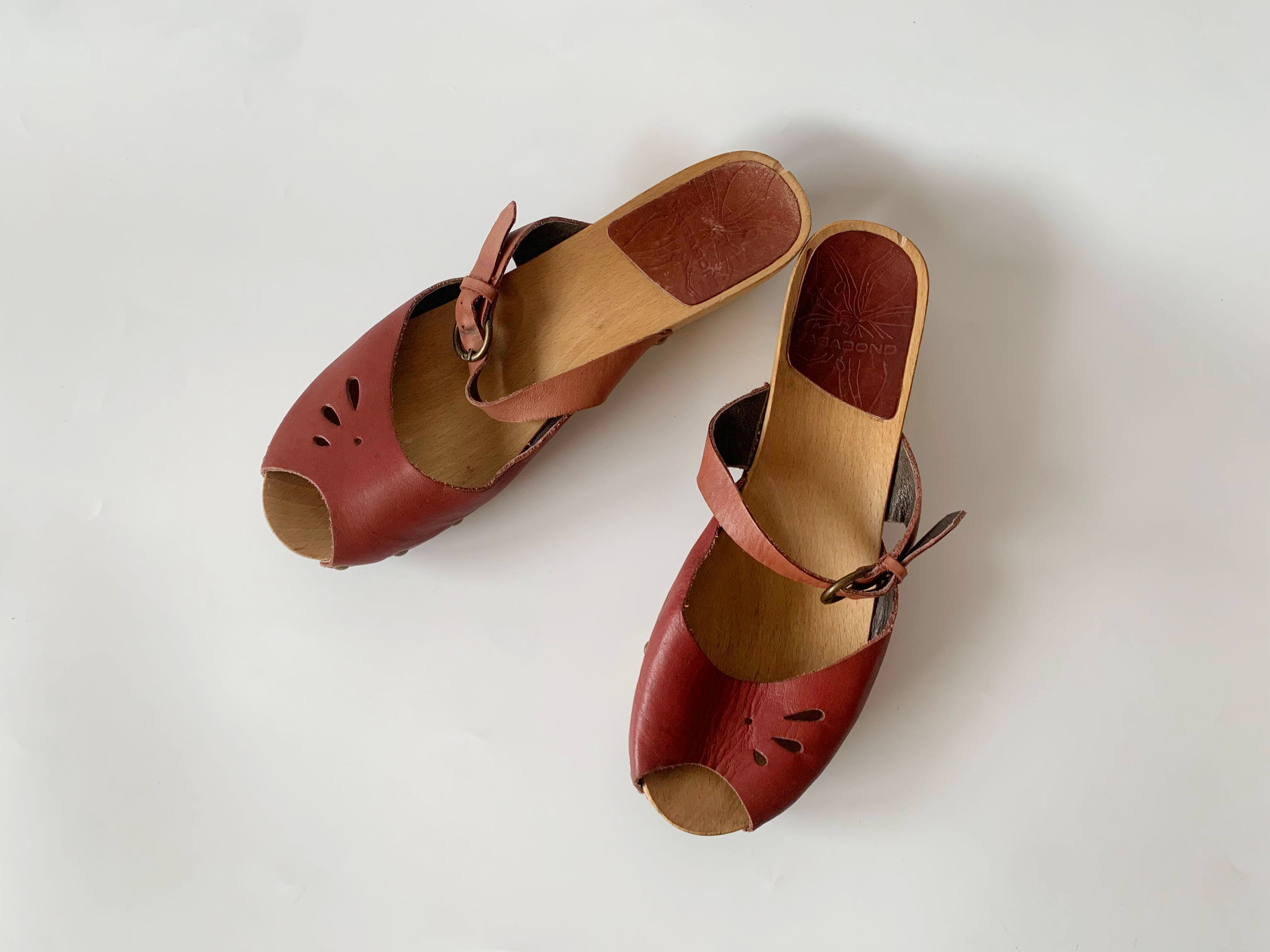 Maguba clogs sales