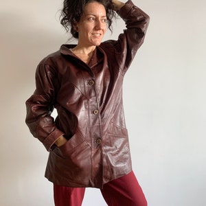 Veste en cuir marron bordeaux vintage des années 80 pour femme taille 34 S, veste à manches chauve-souris à épaules larges, veste en cuir décontractée, veste surdimensionnée