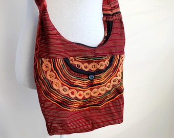 Vintage 90s Boho Tribal Orange Red Hobo Bag, Textured Kilim Fabric U Shaped Shoulder Purse, Woven Slouchy Handbag, Carpet Crossbody Purse