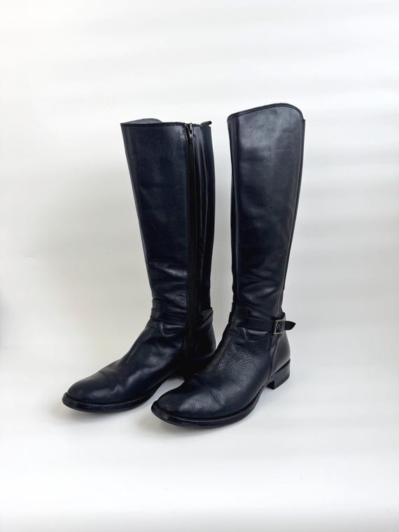 Vintage Italian Black Leather Riding Boots, Knee High Flat Boots Size EU 39 US 8 UK 5.5 Minimalist Equestrian Style Elastic Calf Tall Boots
