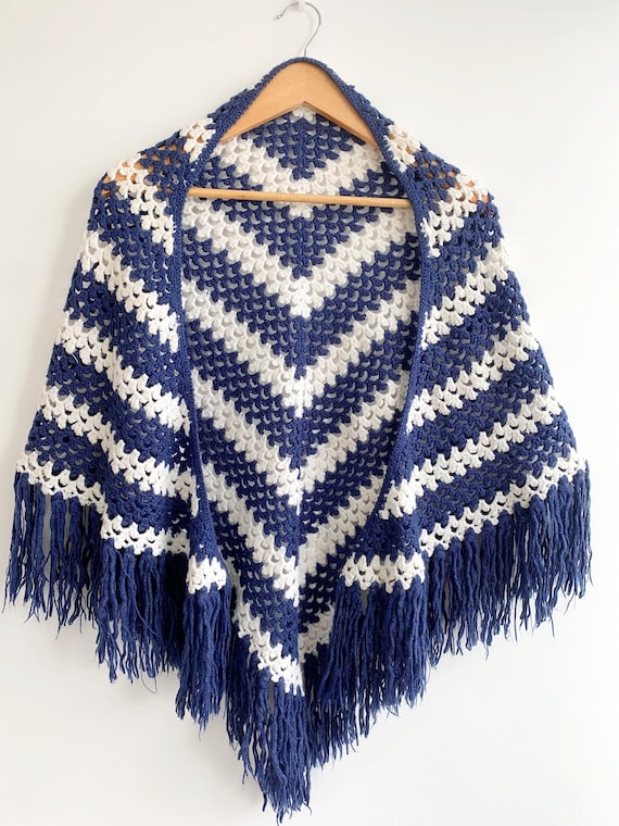 Vintage Crochet Triangle Shawl, Navy Blue White Striped Fringe Wrap, 70s 80s Boho Shoulder Wrap, Handmade Granny Shawl Gift for Her