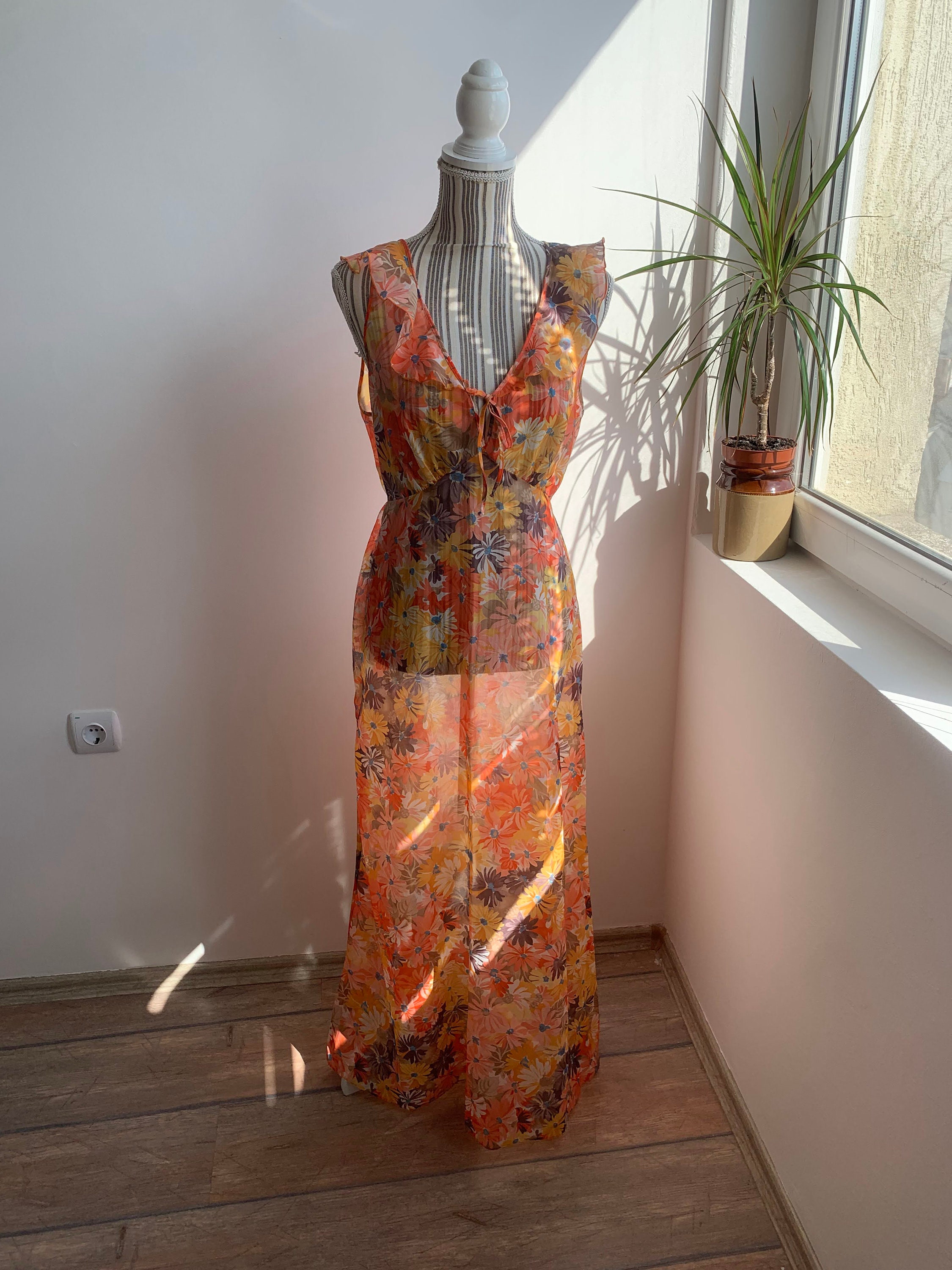 Long tulle skirt 70s 2025