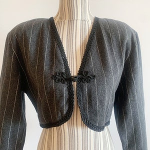 Vintage Grey Wool Blazer for Women Size L, Unlined Open Front Blazer, Short Blazer Coat, Wool Cropped Jacket, Shoulder Pads Fall Bolero Coat
