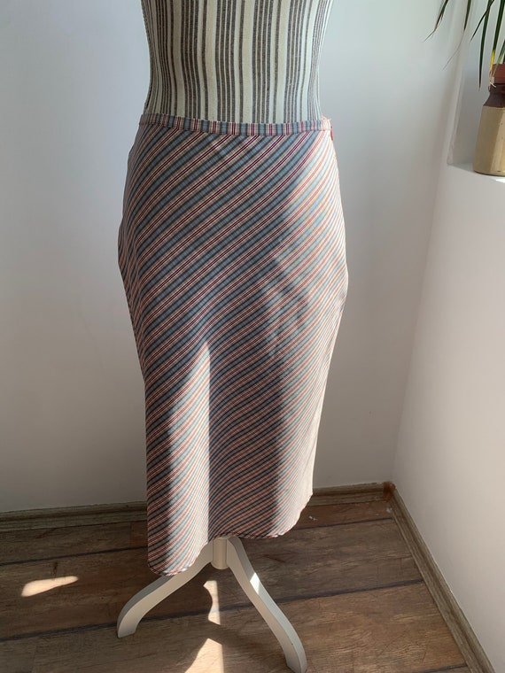 Vintage Modest Plaid Midi Skirt Size 36 S, Women's Mod Diagonal Checkered Skirt, Spring Fall Check Pencil Skirt in Light Blue Beige and Red