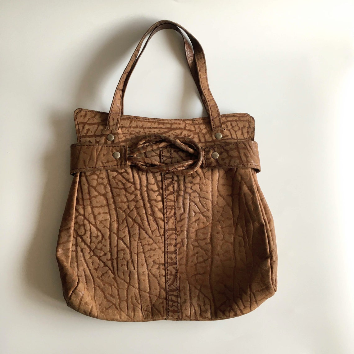 Large Brown Leather Tote Bag with Zipper, Vintage 70s Short Strap Leather Shoulder Purse, Genuine Leather Handbag for Women, Top Handle Bag, foto 1 di 5