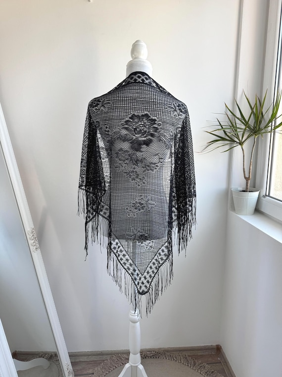 Vintage Black Lace Shawl, Rose Pattern Mesh Shawl, Sheer Fringe Scarf, Spanish Style Shawl, Gothic Lace Wrap, Evening Art Deco Witchy Shawl