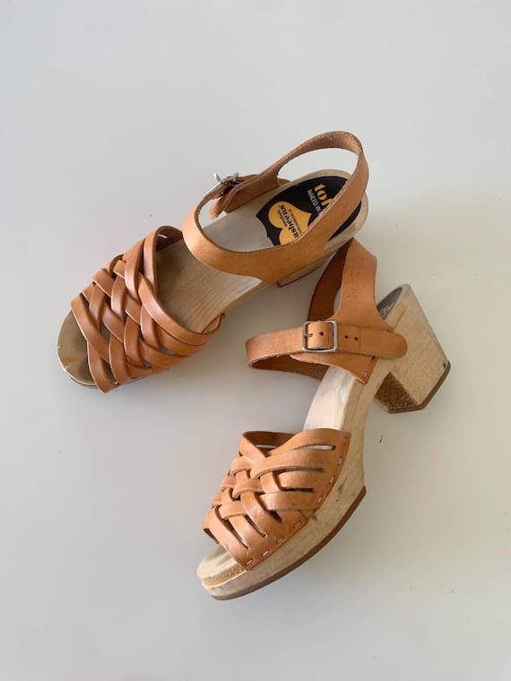 Vintage Swedish Hasbeens Clogs Size EU 39, Boho Leather Sandals, Woven Wooden Platform Mules, Women's 70s Style Camel Strappy Summer Shoes