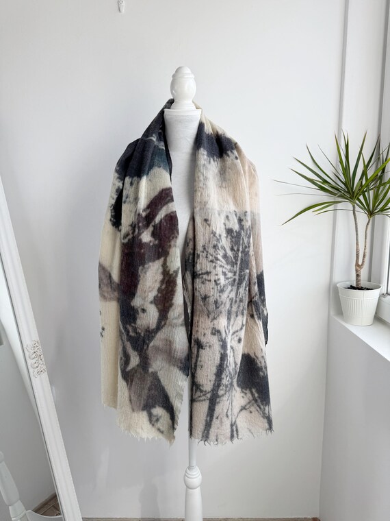 100% Wool Oversized Scarf, Floral Dandelion Print Wrap Shawl, BECKSÖNDERGAARD Denmark Vintage Y2K Scandinavian Grey Beige Shoulder Cover Up