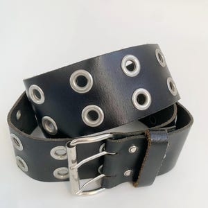 Vintage 90s Grunge Black Leather Grommet Belt Size 85 Cm / 33.5