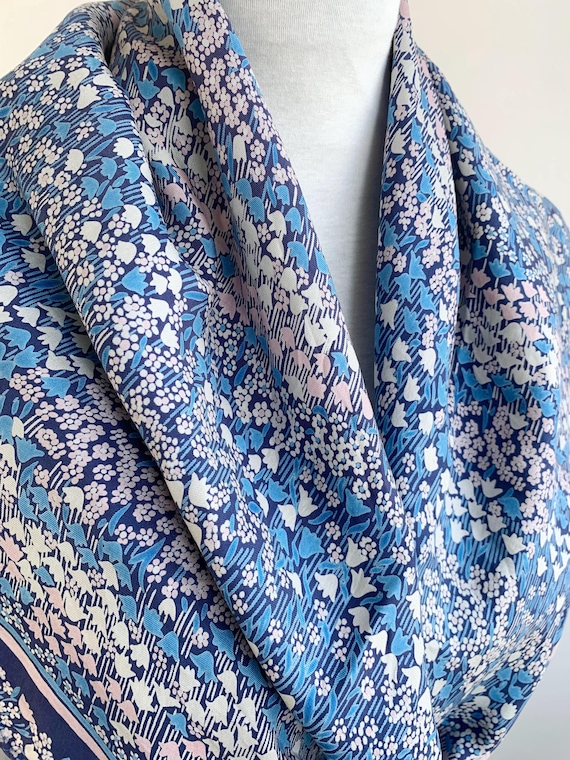 60s 70s Le Duc Square Neck Scarf, Blue Floral Scarf for Women, Retro Silk Scarf, Mod Neckerchief, French Vintage Head Scarf, Shoulder Scarf