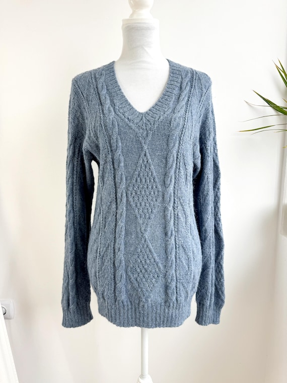 Vintage La Vicuñita 100% Baby Alpaca V‑Neck Cable Knit Sweater, Light Blue Soft Peruvian Wool Pullover, Sustainable Knitwear Jumper Size L