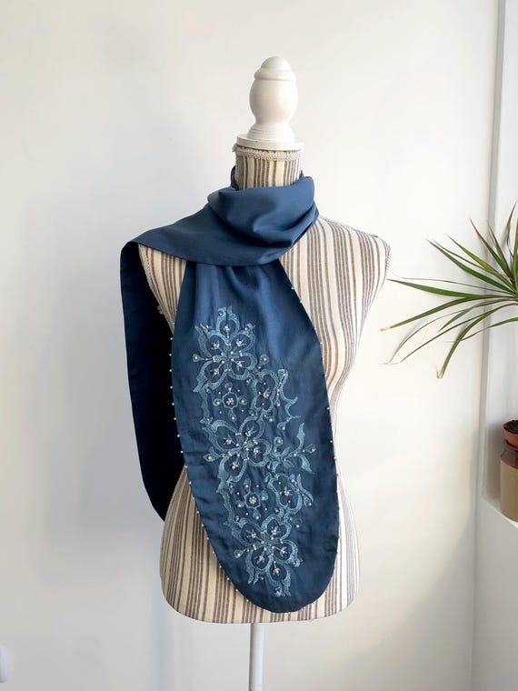 Vintage Narrow Blue Neck Scarf, Oblong Seed Beaded Scarf, Elegant Embroidery Shawl, Evening Beadwork Scarf, Cocktail Party Outfit Accessory