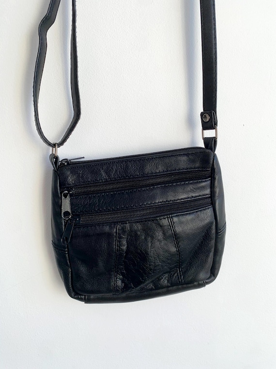 Vintage Black Real Leather Crossbody Bag, Multi Pocket Satchel Purse, 90s Y2K Small Shoulder Bag, Everyday Travel Organizer Mini Handbag