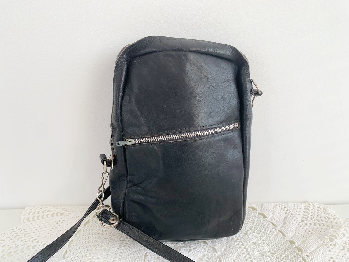 Vintage 80s Genuine Leather Phone Bag, Small Black Leather Bag, Men’s Travel Organizer, Zipper Clutch Wallet, Unisex Mini Document Handbag, foto 2 di 5