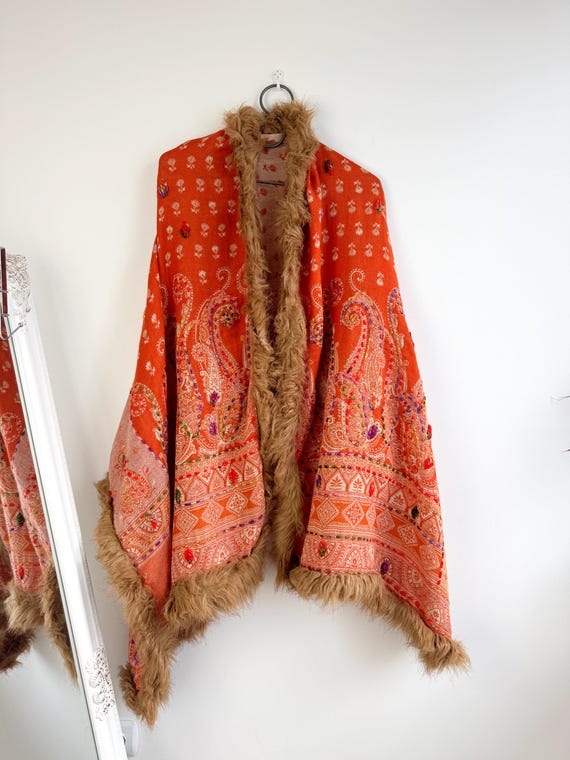 Vintage 100% Wool Shawl with Faux Fur Trim, Orange Paisley Floral Boho Wrap, Hand Embroidered Pashmina Scarf, Ethnic Winter Cape