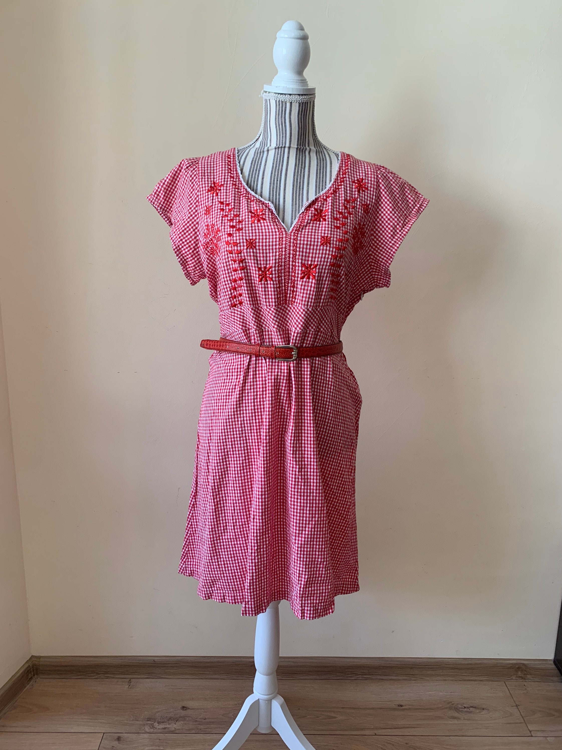 Red Embroidery Short Sleeve Midi Dress V Neck High Waist - Etsy